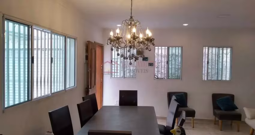 Casa com 3 dormitórios á 11 min a pé até a estação primavera-interlagos