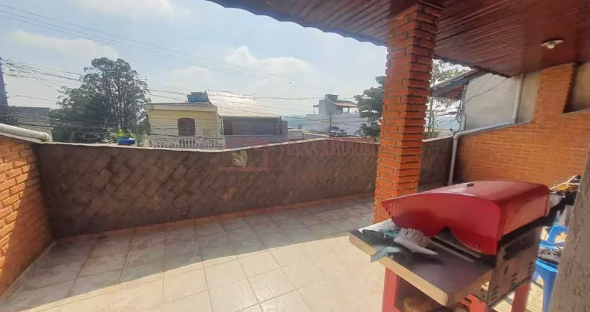 Casa á  venda com 3 dormitórios no jardim graúna, próximo ao clube sesc- interlagos - sao paulo