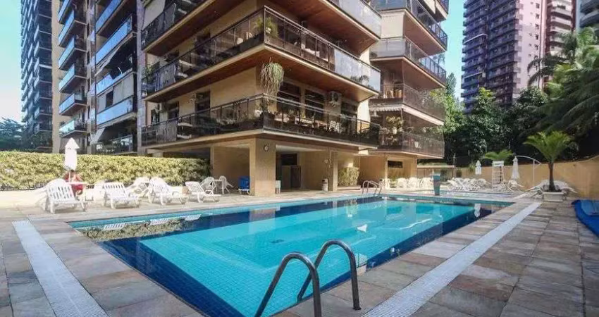 Apartamento para venda tem 170 metros quadrados com 3 quartos