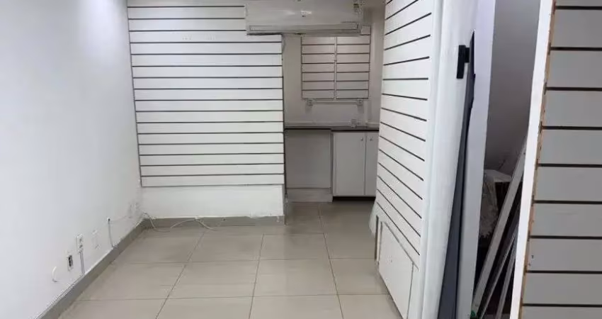 Sala comercial para alugar na Rua Siqueira Campos, 177, Copacabana, Rio de Janeiro