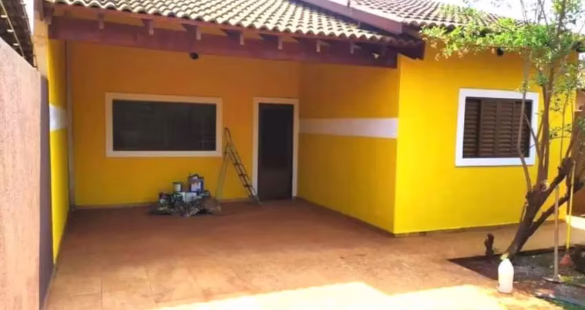 Casa a venda na região do parati - 1 suíte + 2 quartos  com varanda