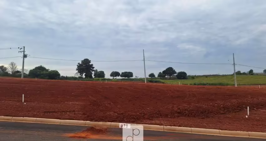Terrenos com 240m² no loteamento parque das palmeiras