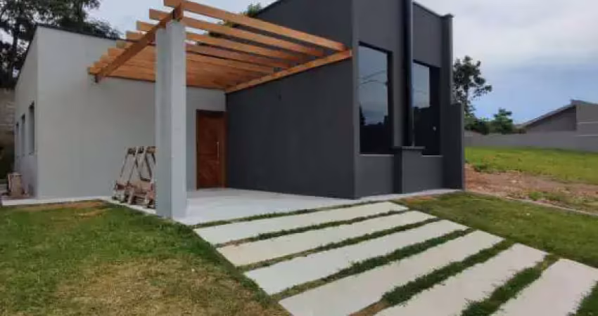 Casa com 3 quartos sendo 1 suite no condomínio ecoville ii