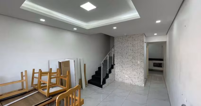 Casa com 2 quartos à venda na Rua Itamogi, 112, Vila Boaçava, São Paulo