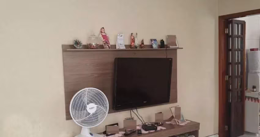Casa à venda, 120 m², 2 quartos, 2 banheiros, 1 suíte