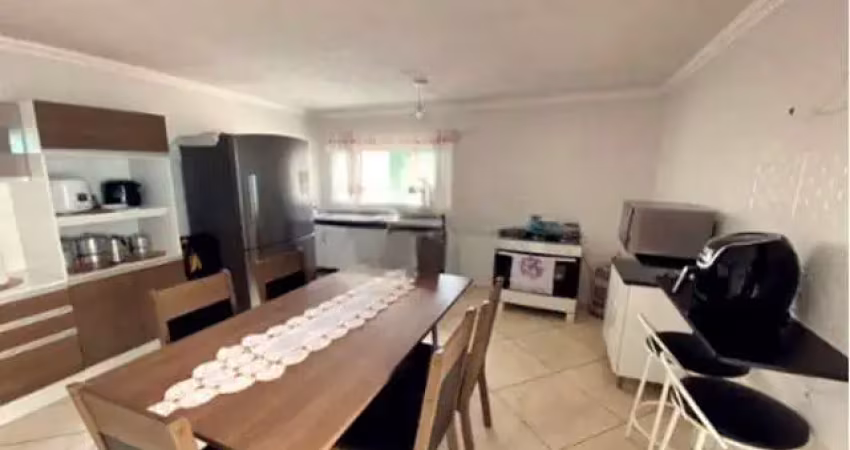 Casa com 2 quartos à venda na Rua Alarico Resende, Jardim Vivan, São Paulo