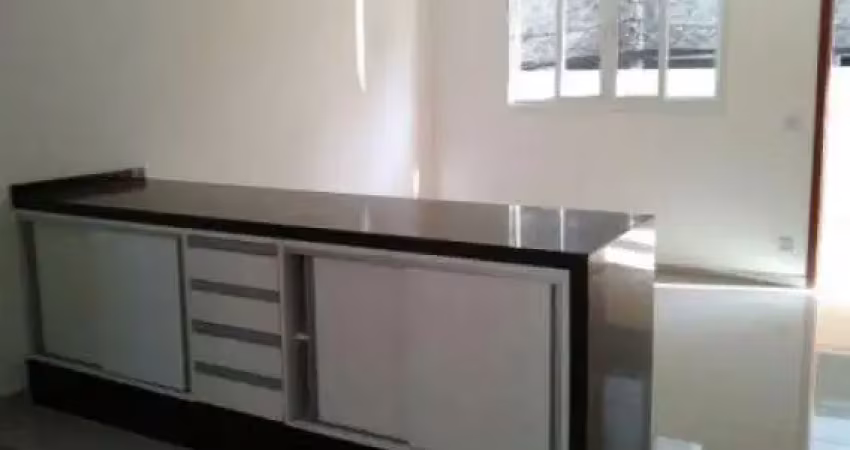 Casa com 2 quartos à venda na Rua Luís de Andrade, 909, Vila Pereira Barreto, São Paulo