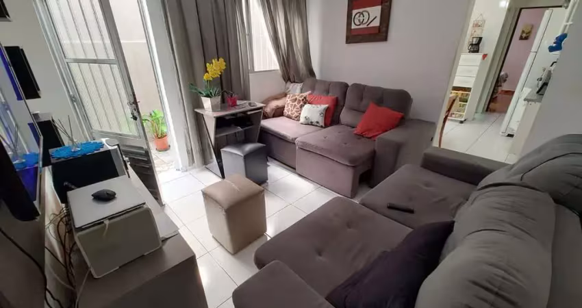 Casa com 2 quartos à venda na Rua Estevão Ribeiro, Parque Maria Domitila, São Paulo