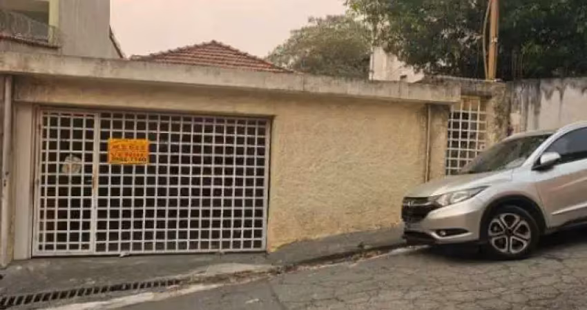 Terreno à venda, 238 m², 2 quartos, 2 banheiros, 1 suíte