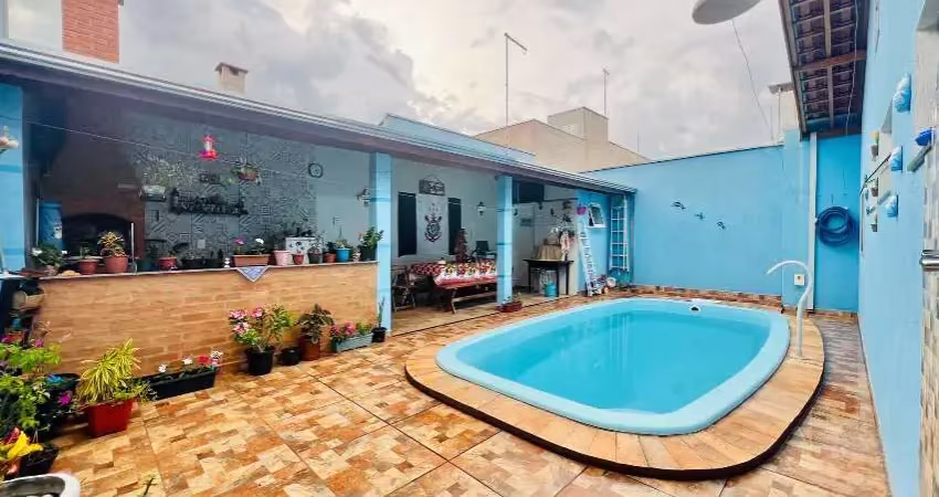 Casa à venda, 124 m², 3 quartos, 2 banheiros, 1 suíte