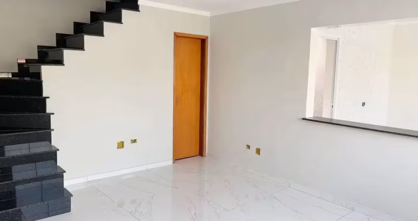 Sobrado à venda, 73 m², 2 quartos, 2 banheiros, 2 suítes