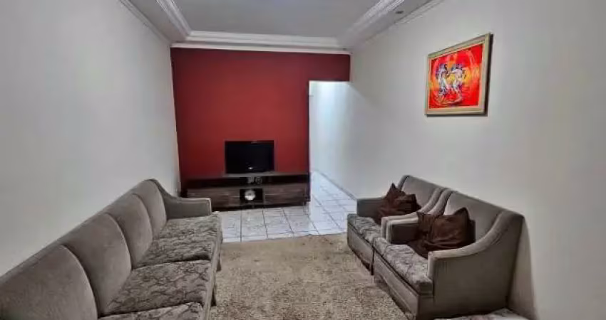 Sobrado à venda, 222 m², 3 quartos, 3 banheiros, 1 suíte