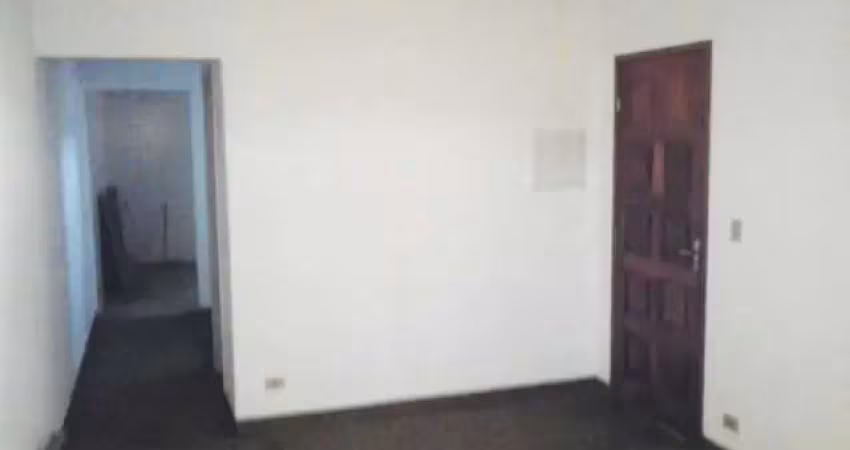 Sobrado à venda, 133 m², 3 quartos, 2 banheiros, 1 suíte