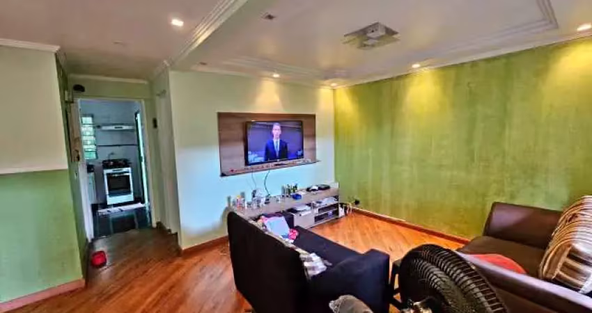 Sobrado à venda, 237 m², 3 quartos, 3 banheiros, 2 suítes