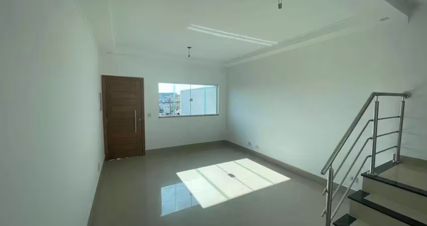 Sobrado à venda, 120 m², 2 quartos, 3 banheiros, 2 suítes