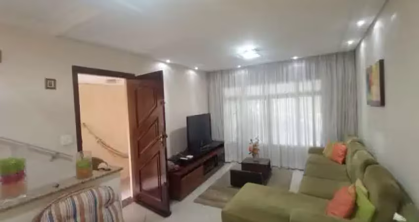 Sobrado à venda, 155 m², 3 quartos, 3 banheiros, 1 suíte