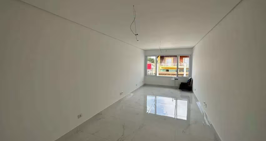Sobrado à venda, 150 m², 3 quartos, 3 banheiros, 1 suíte