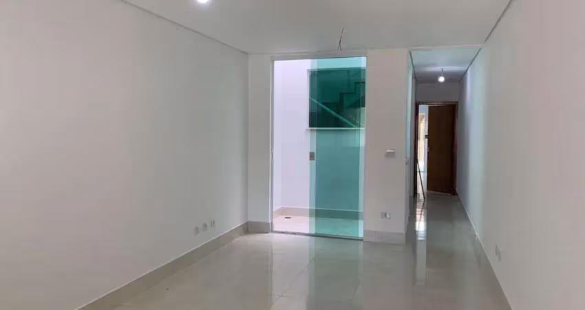 Sobrado à venda, 129 m², 3 quartos, 4 banheiros, 3 suítes