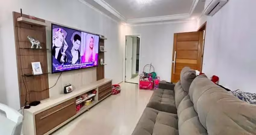 Casa à venda, 150 m², 3 quartos, 3 banheiros, 1 suíte