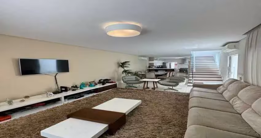 Sobrado à venda, 168 m², 3 quartos, 4 banheiros, 1 suíte