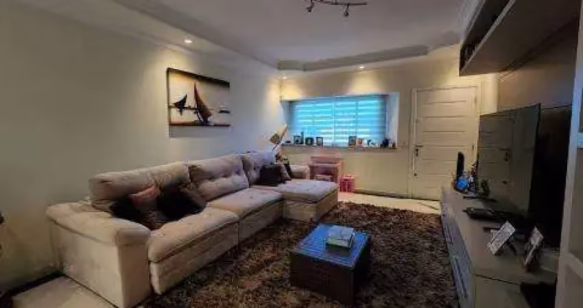 Sobrado à venda, 340 m², 3 quartos, 5 banheiros, 1 suíte
