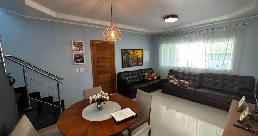 Sobrado à venda, 143 m², 3 quartos, 4 banheiros, 3 suítes