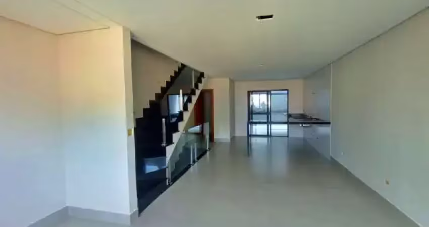 Sobrado à venda, 165 m², 3 quartos, 3 banheiros, 1 suíte