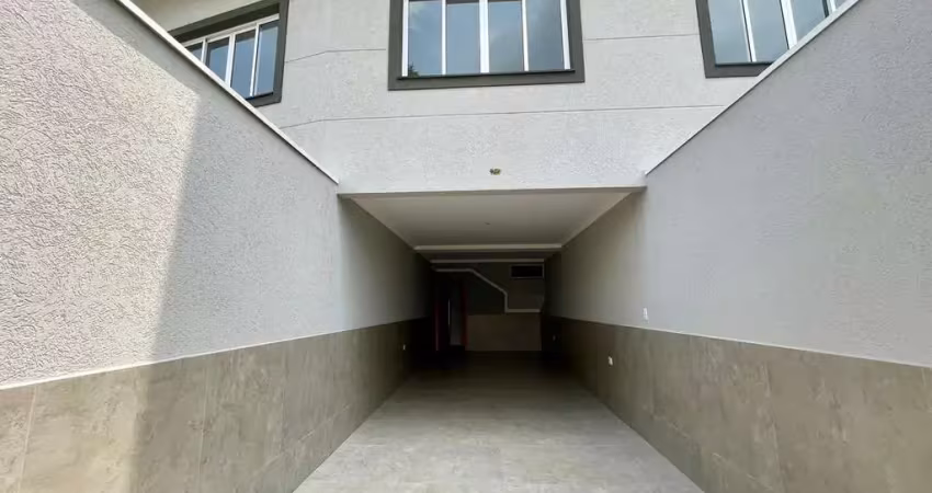Sobrado à venda, 170 m², 3 quartos, 4 banheiros, 3 suítes