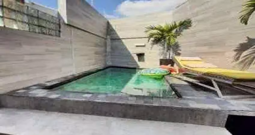 Sobrado à venda, 230 m², 3 quartos, 3 banheiros, 1 suíte