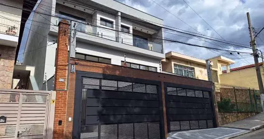 Sobrado à venda, 210 m², 3 quartos, 4 banheiros, 3 suítes