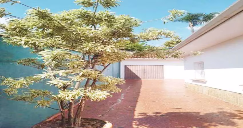 Casa à venda, 217 m², 4 quartos, 3 banheiros, 1 suíte