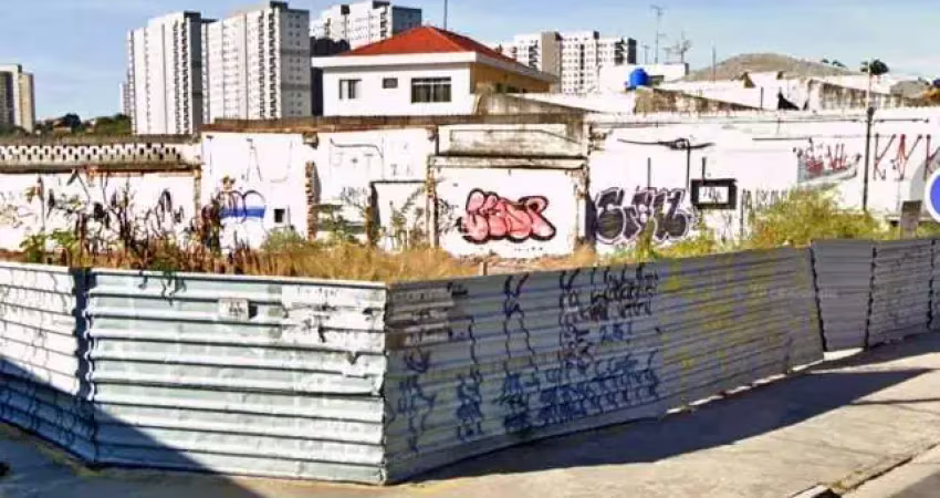 Terreno à venda na Avenida Mutinga, 01, Pirituba, São Paulo