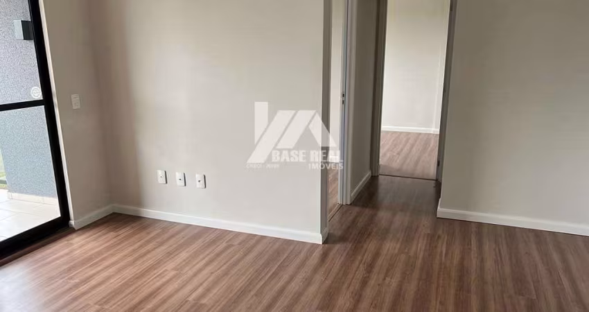 Belíssimo apartamento à venda em Uvaranas