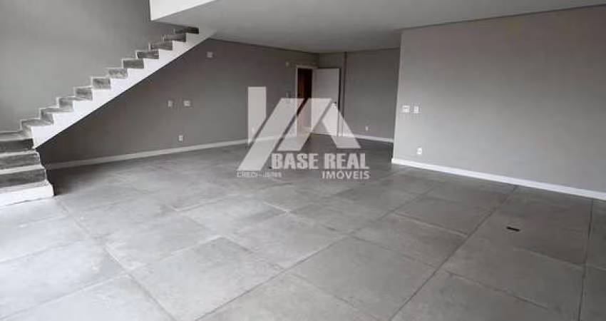 Duplex de Luxo no Centro