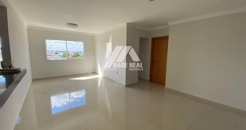 Excelente apartamento central