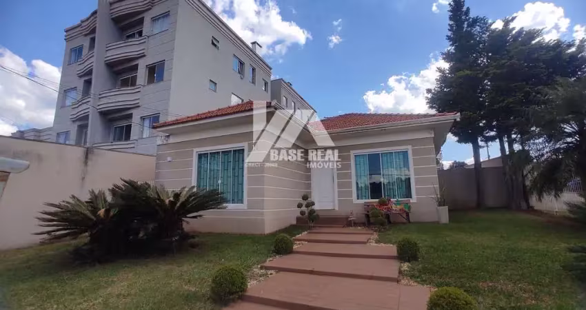 Casa com 3 quartos à venda na Rua José Floriano Peixoto Filho, Uvaranas, Ponta Grossa