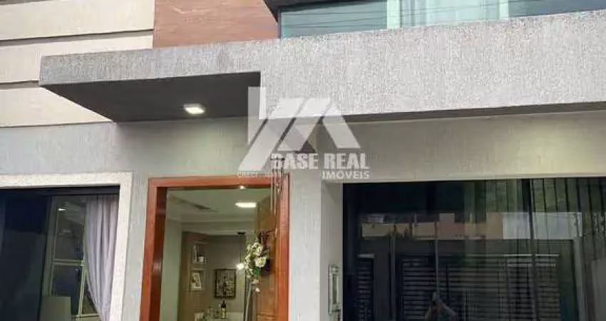 Casa com 3 quartos à venda na Rua Junqueira Freire, Uvaranas, Ponta Grossa