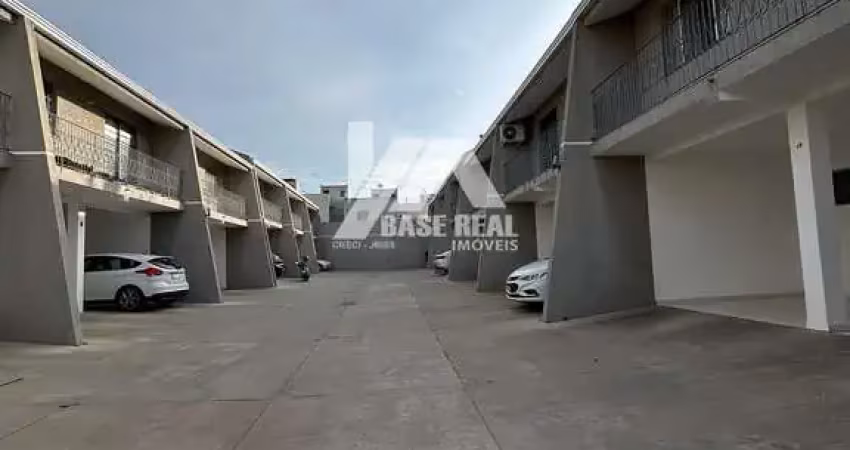 Casa com 3 quartos para alugar na Rua Capitão Benedito Lopes de Bragança, Estrela, Ponta Grossa