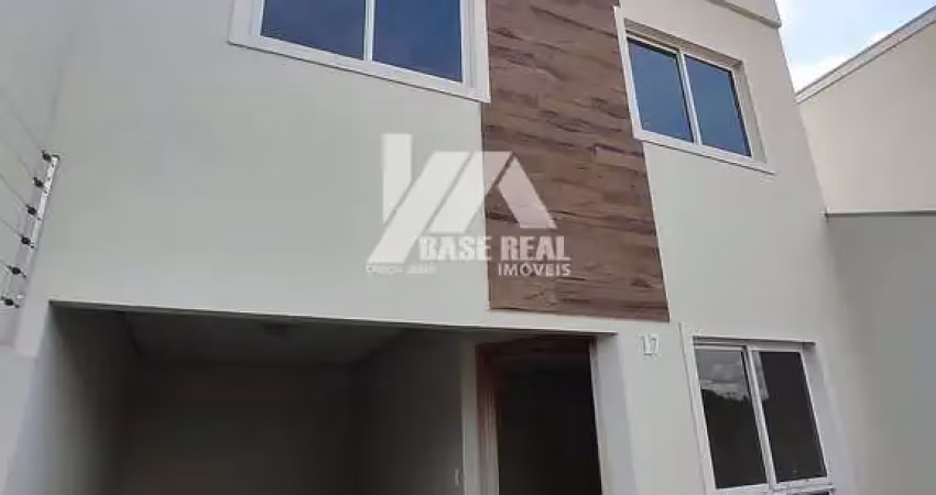Casa com 3 quartos à venda na Rua Michel Elias Farhat, Uvaranas, Ponta Grossa