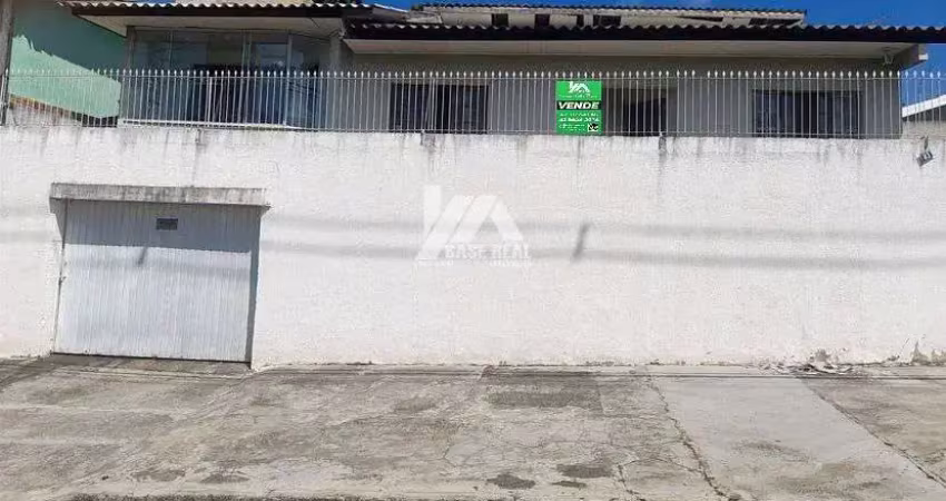 Casa com 3 quartos à venda na Rua Evaristo da Veiga, Jardim Carvalho, Ponta Grossa