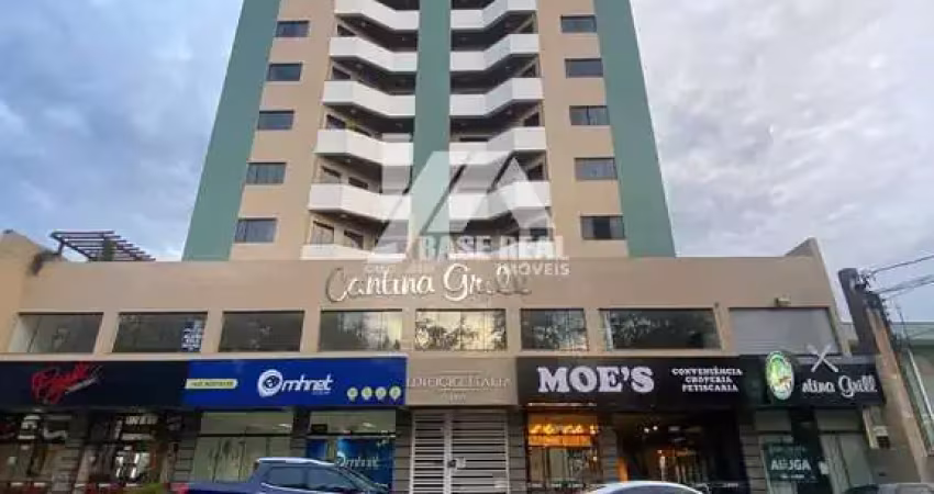 Cobertura duplex com 3 dormitórios sendo 2 suítes, disponível para venda no centro