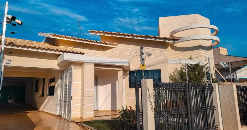 Casa alto padrão centro de goioerê/pr - 300 mts de construção