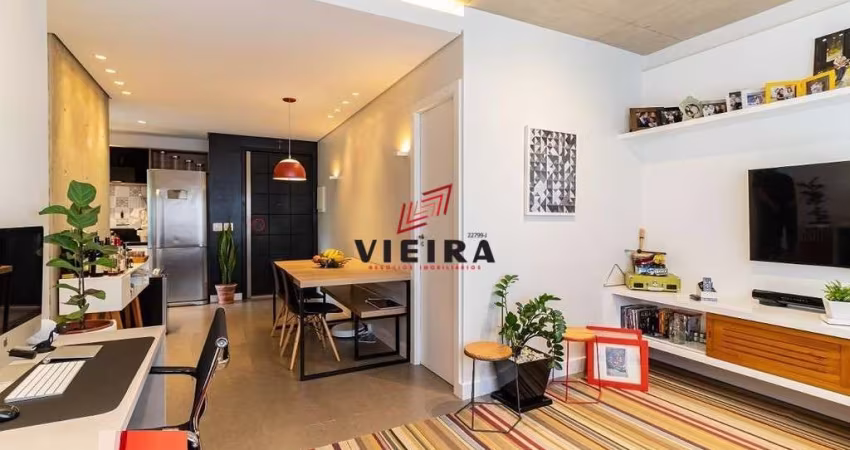 Imóvel localizado em rua residencial e tranquila.