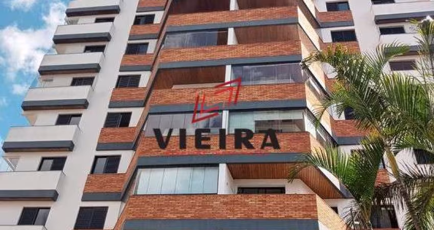 APARTAMENTO EM UMA RUA TRANQUILA E RESIDENCIAL