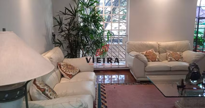 Casarão no Brooklin, baixou de R$ 2.200.000,00,