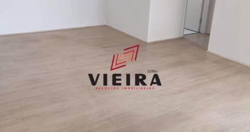 Apto vago, andar alto, miolo da Vl Sta Catarina