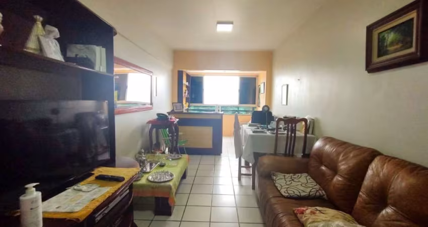 Apartamento com 3 quartos à venda na Rua Antônio Cláudio Coutinho, 169, Centro, Guarapari