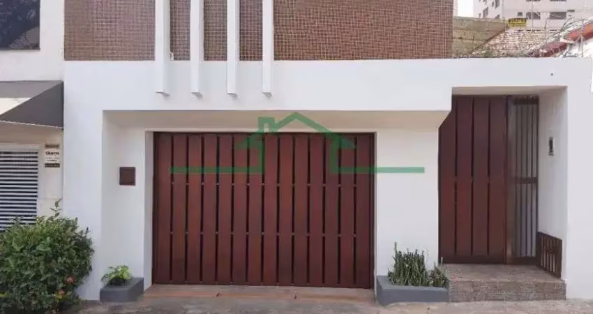Casa à venda na Rua Gomes Carneiro, Centro, Piracicaba