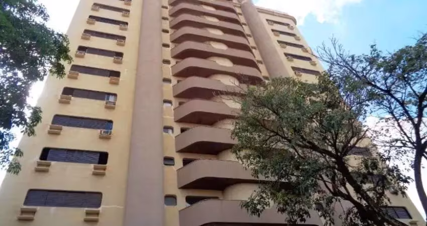 Apartamento com 4 quartos à venda na Rua Benjamin Constant, Centro, Piracicaba