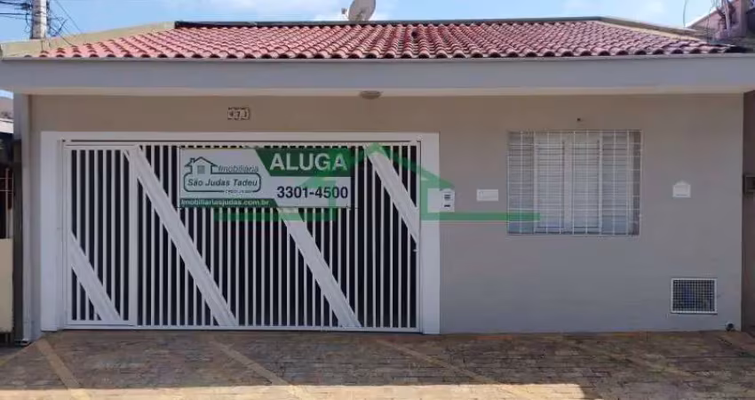 Casa com 3 quartos para alugar na Rua Dr. Paulo Pinto, São Dimas, Piracicaba
